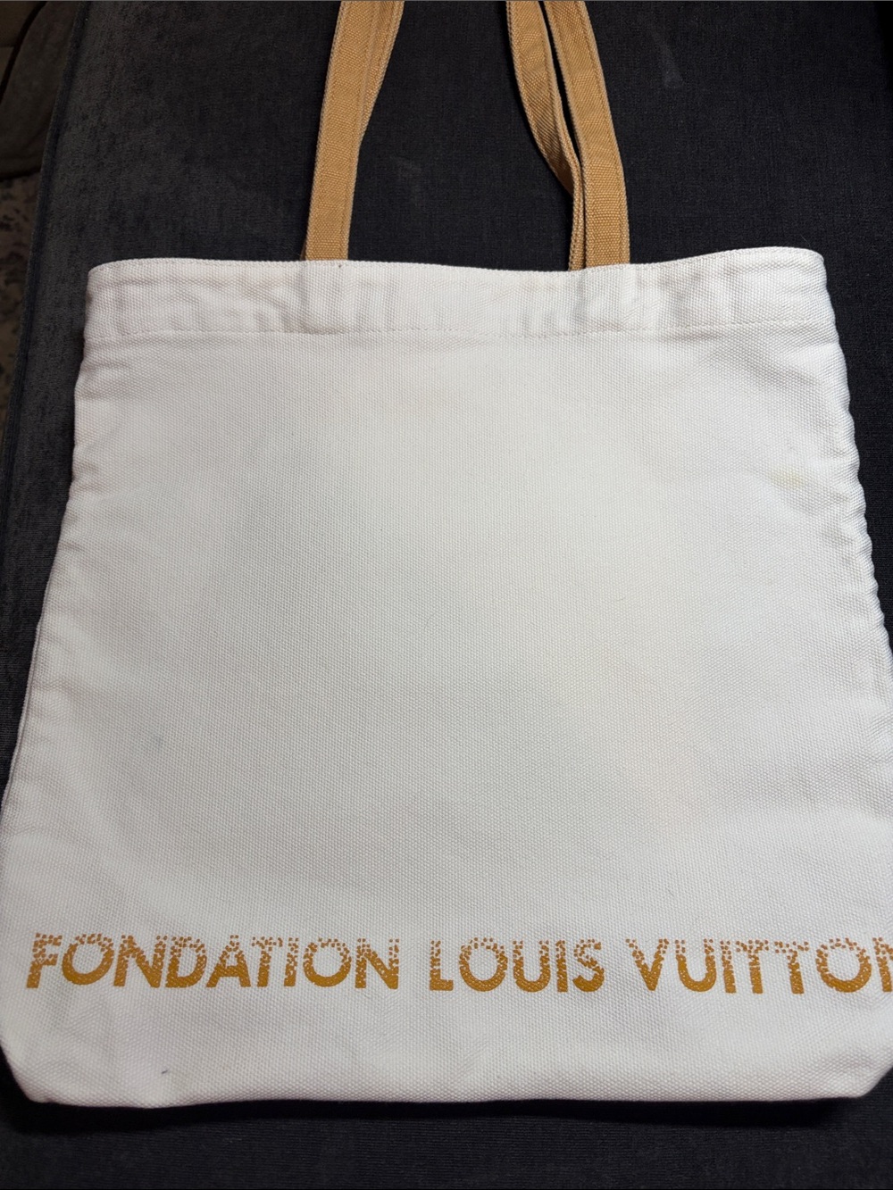 Fondation Louis Vuitton White Canvas Tote with Tan Handles - Picture 4 of 5